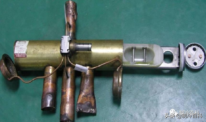 松下用的电子膨胀阀和四通阀区别,格力空调四通阀与电子膨胀阀区别