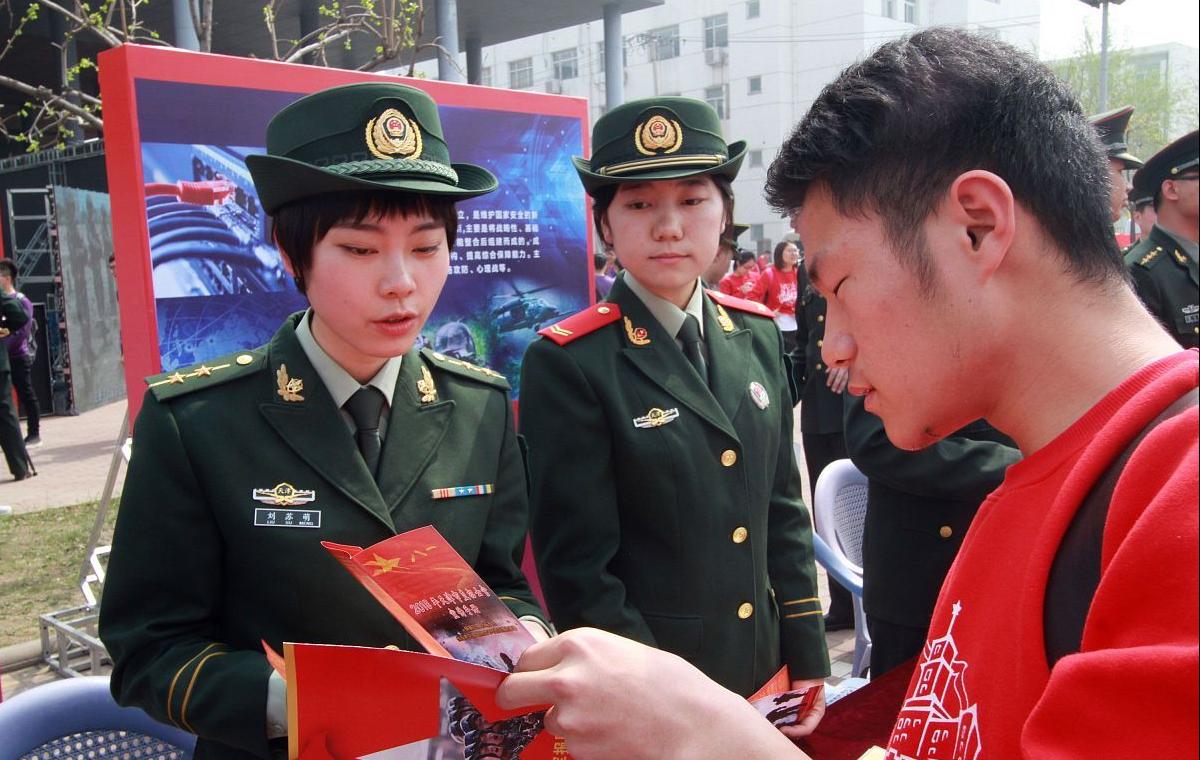 如果是这4种情况，越早去当兵越好，学生和家长须知