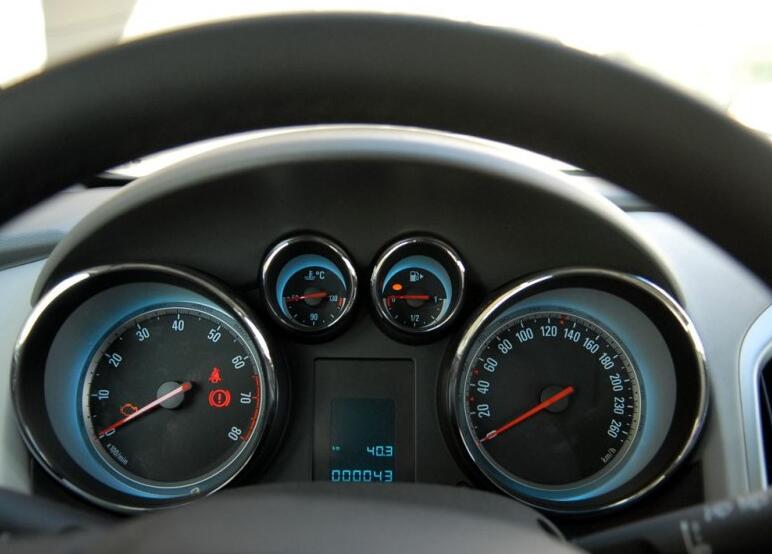 1.6t别克英朗gt测评,22款别克英朗gt评测