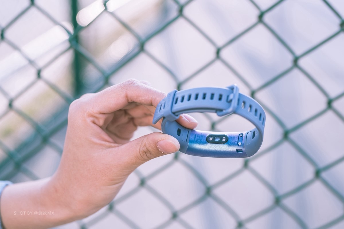 华为手环611.1.3.20,华为手环3功能详解