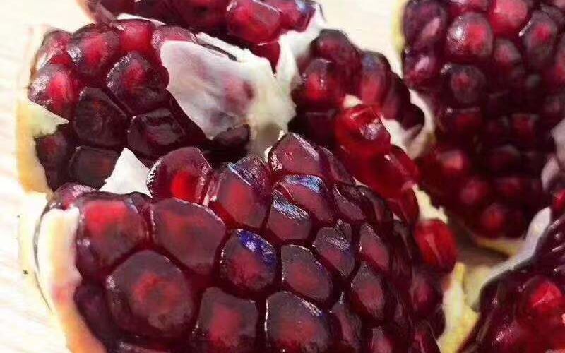 石榴突尼斯软带籽石榴,突尼斯软籽石榴香甜不吐籽