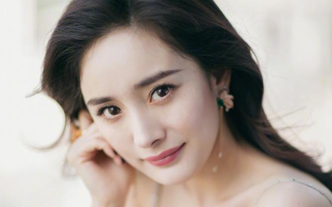 几位自曝娱乐圈乱象经历的女星,细数娱乐圈的潜规则