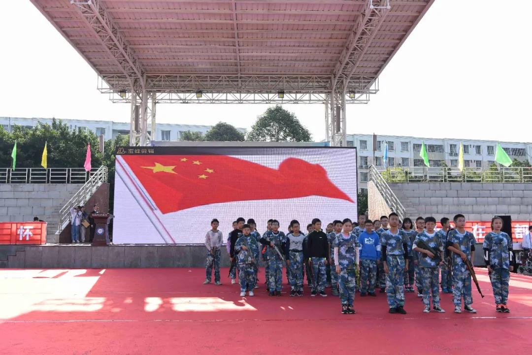 机器人在技能大赛上尬舞,世界机器人舞冠军挑战赛