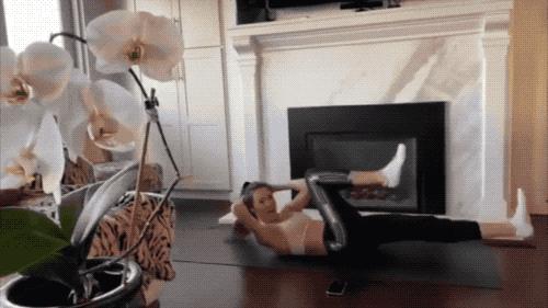 16岁华裔女孩滑冰夺冠,16岁少女放弃美籍想加入中国籍