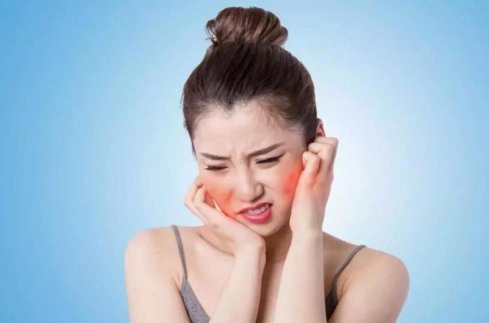 季节性过敏注意事项,季节性皮肤过敏泛红发痒小妙招