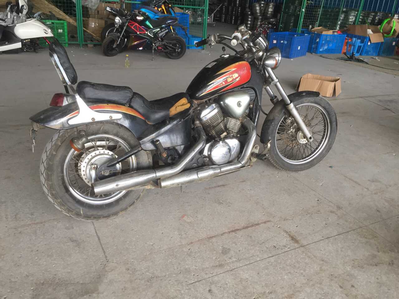 哈雷铁马400摩托车,铁马400改装案例