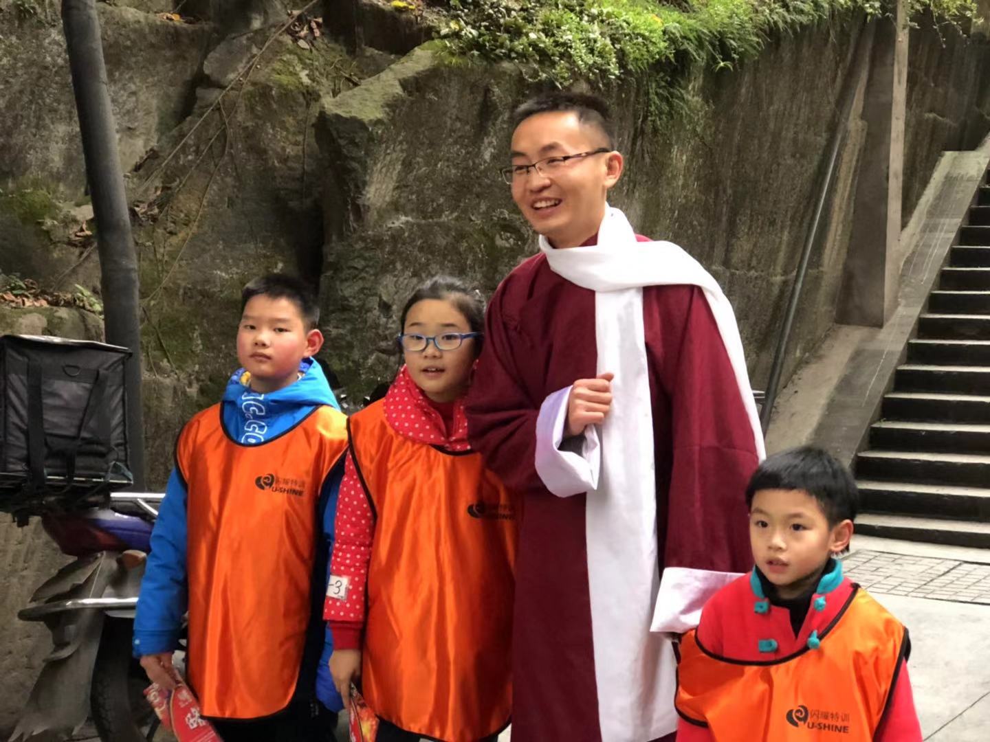 閲嶅簡鏂囧寲涔嬫梾,閲嶅簡鏂囧寲璧扮