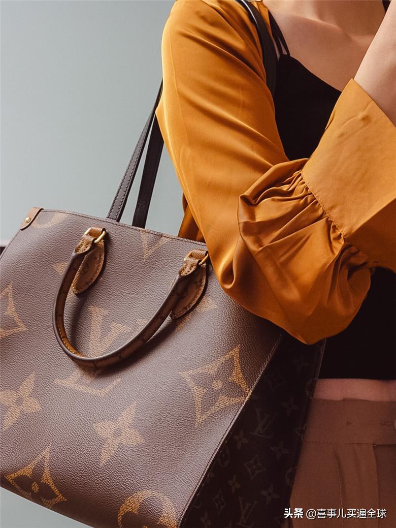 时尚科普lv手袋背后的故事 (lv老花黑配皮双肩包)