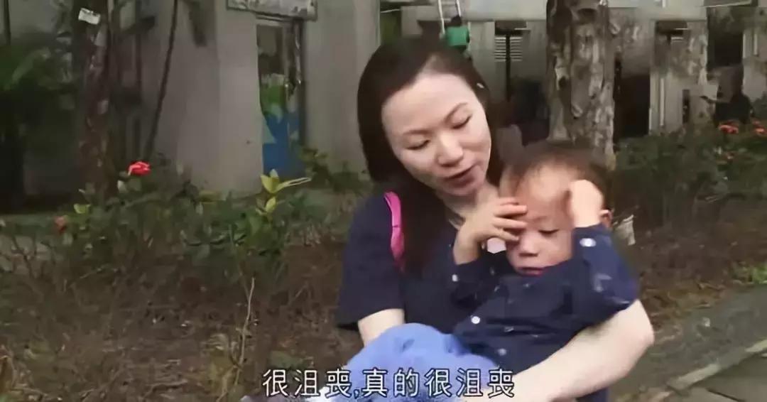 棣欐腐瀛╁瓙璧㈠湪璧疯窇绾夸笂,棣欐腐灏忓璧㈠湪璧疯窇绾夸笂