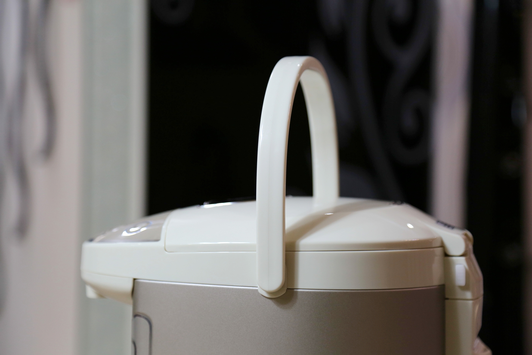 厨房热水苏泊尔,苏泊尔储水热水器的使用方法