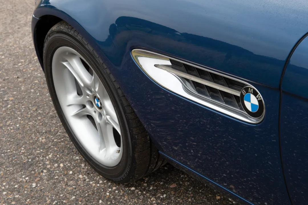 宝马z82020款,宝马z8哪一年的