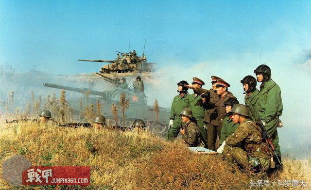 中国人民解放军陆军军服演变史,解放军军服15次变迁发展史