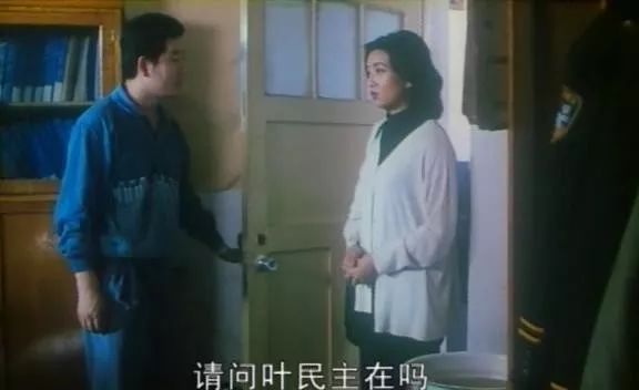 导演界有比张艺谋地位还高的吗,比张艺谋更老牌的导演有谁