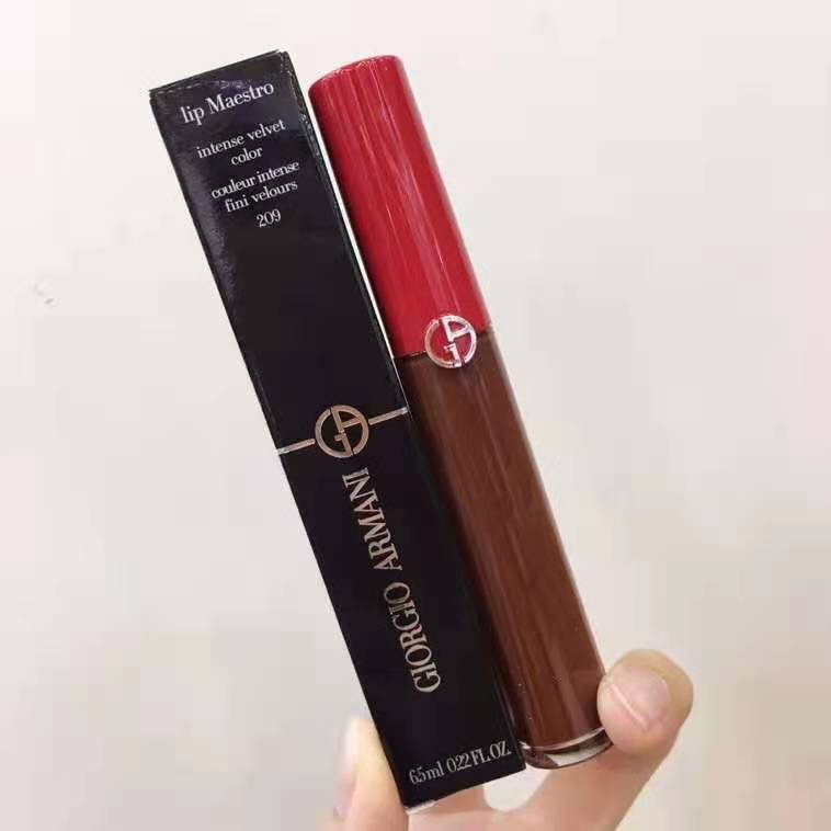 秋冬季节哪些口红适合你？戴上口罩你还涂口红么？