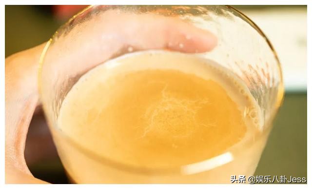 在李佳琦直播间买零食，是个划算的选择吗？