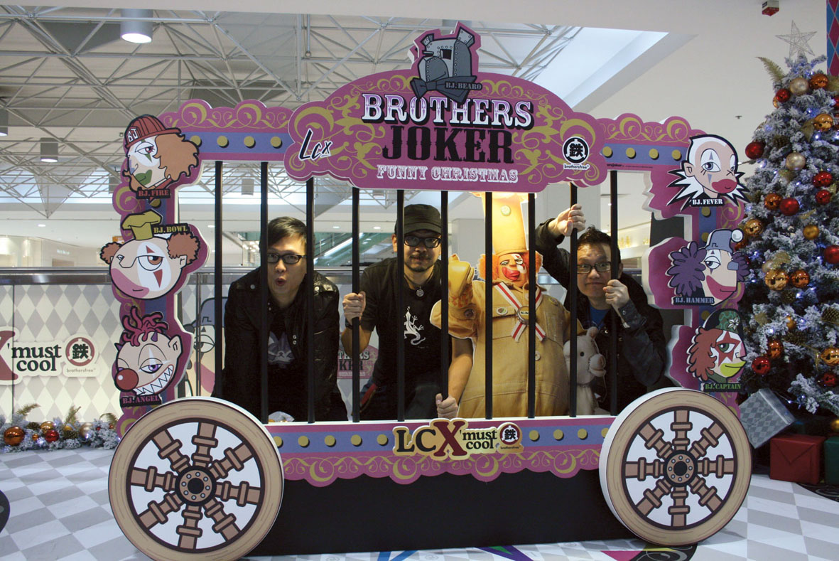 很早就有人用这种方式留住李小龙 精气神至今在流传