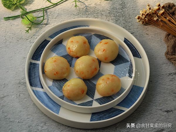 土豆泥加淀粉上锅蒸,蒸土豆泥用什么调料好吃