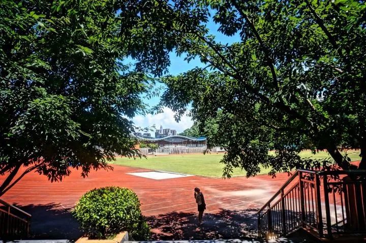 “在红岭中学就读是一种怎样的体验?”