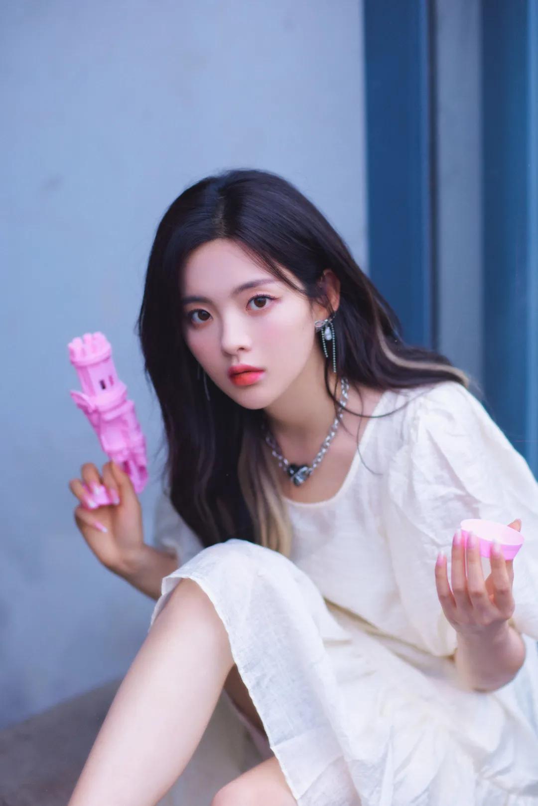 2021什么发色最显白减龄,在家染发色2021年最火发色显白