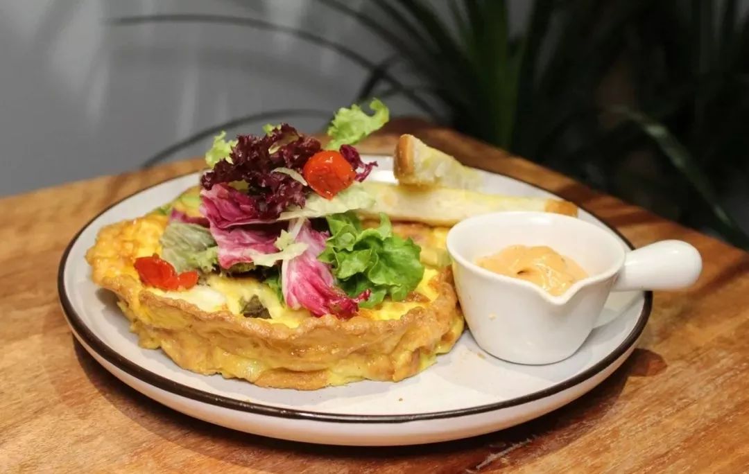 既然年终聚餐躲不掉，那就盘它啊！