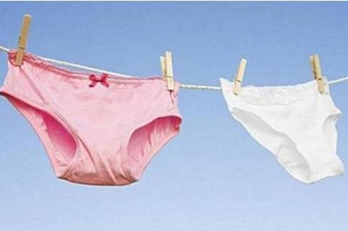 外阴瘙痒去挠会变黑,细菌滋生后惊喜不断,爱美女性还放心吗