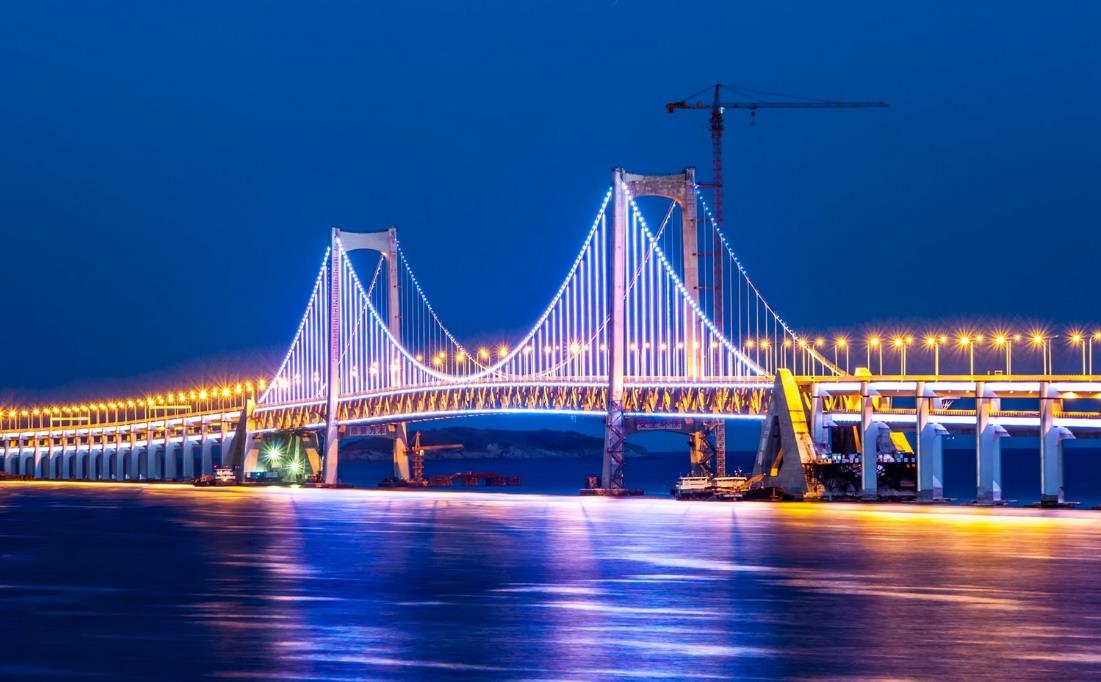 辽宁第4大市，相当于3个盘锦，是个二线城市，曾为直辖市