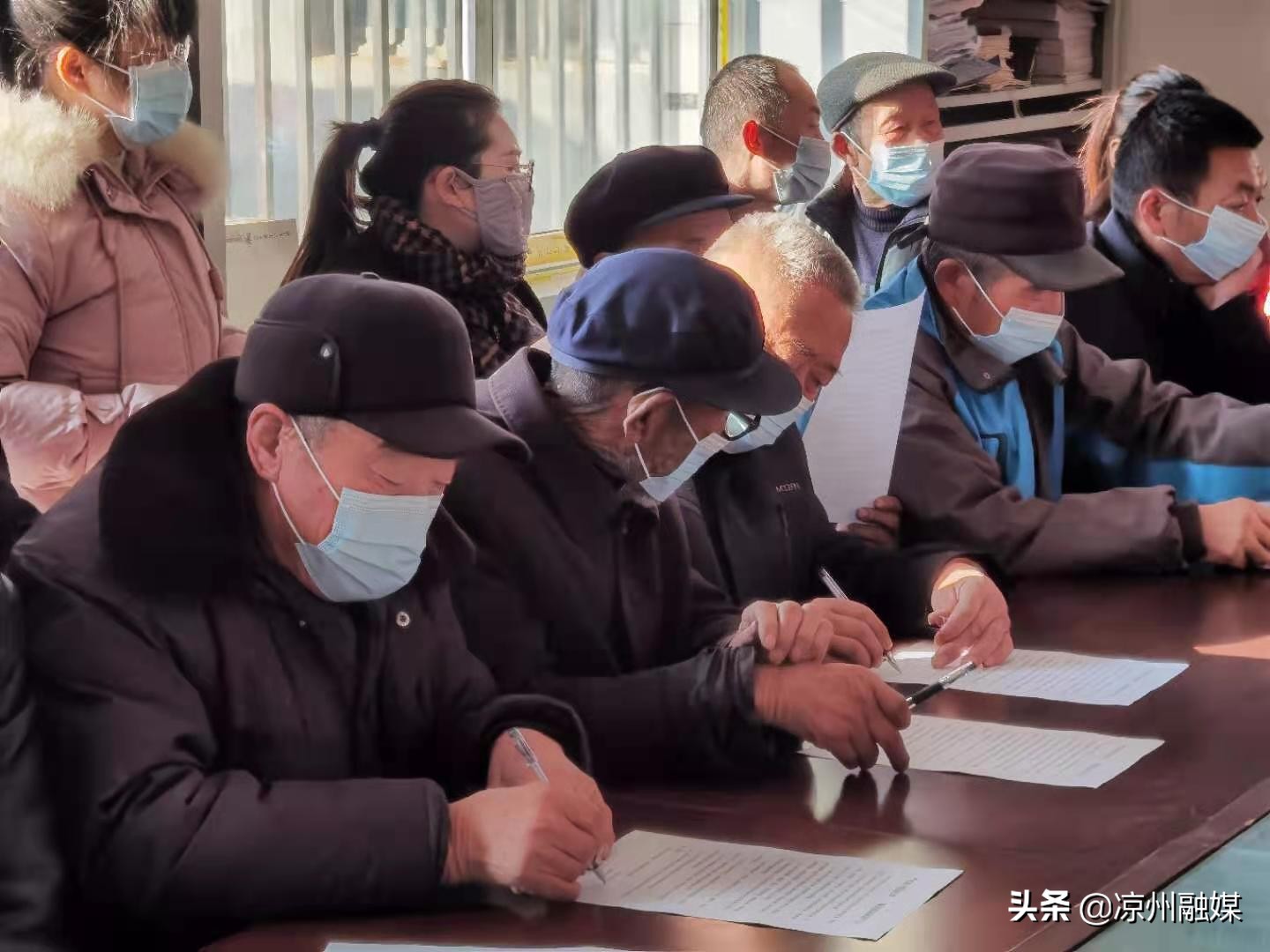 牛角坝镇村支两委换届,镇村两委换届工作有序进行