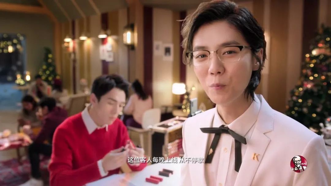 李佳琦停播都能上热搜?!这次看得我莫名心疼...