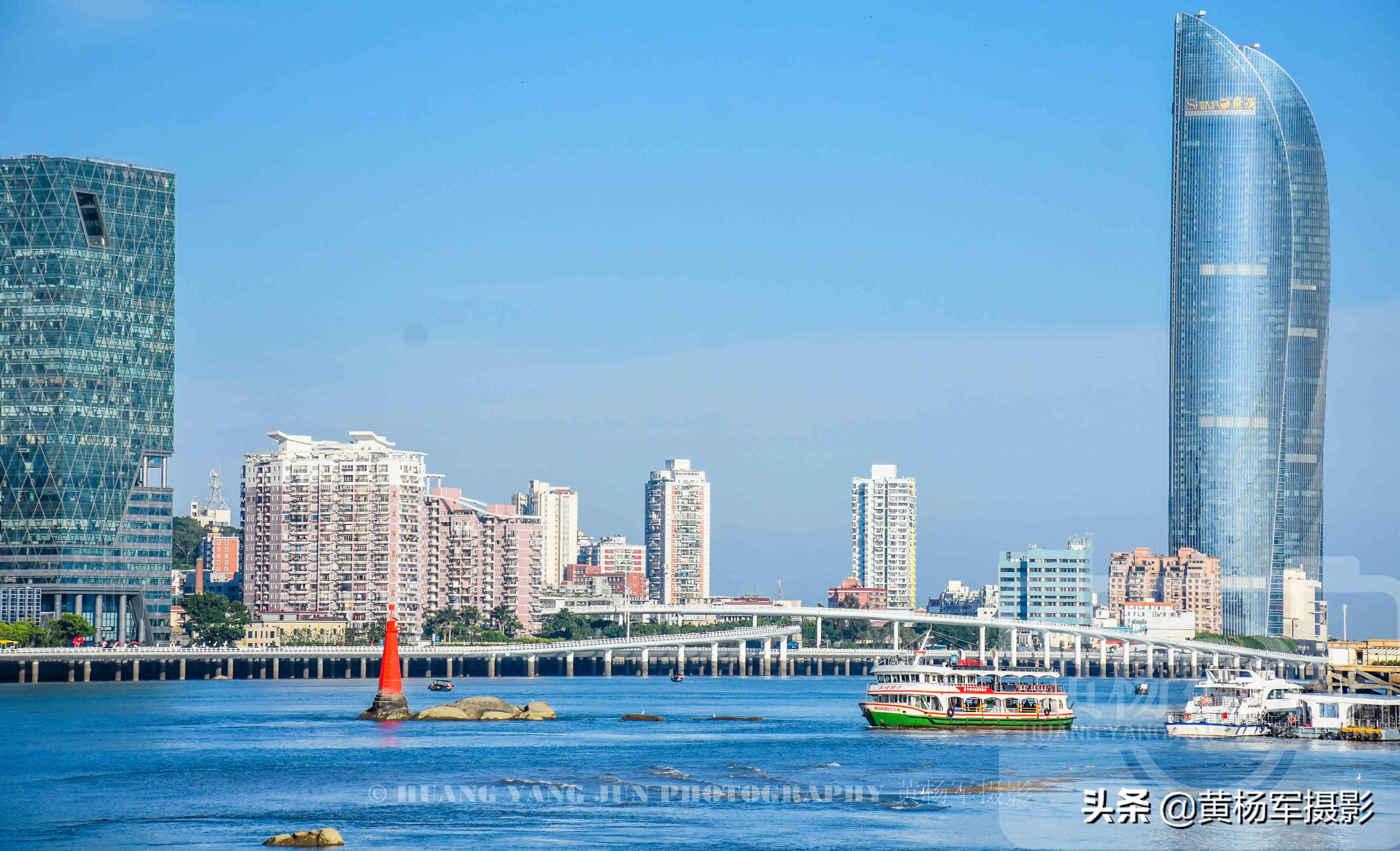 中国“诗一般”的海滨城市，海域面积390²千米，去过的人都喜欢