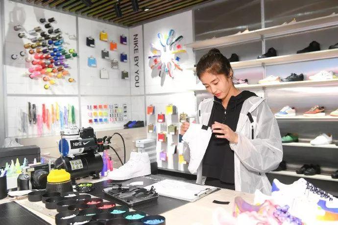 撞脸港星的女明星,撞脸香港女明星