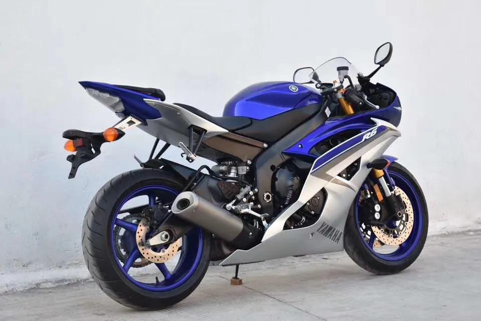 雅马哈r6复古改装摩托,骑行者梦想的摩托车