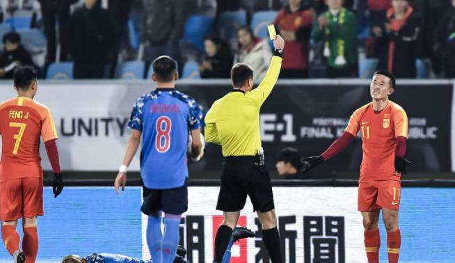 恶性犯规足球,恶性犯规