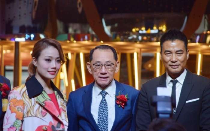 英皇老板杨受成任达华,英皇老板杨受成身价