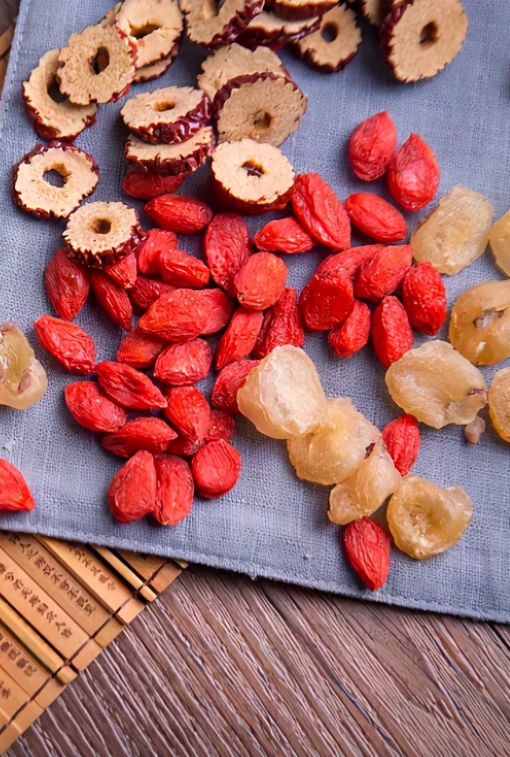 滋补肝肾的中药茶饮是什么,滋补肝肾的茶有哪些