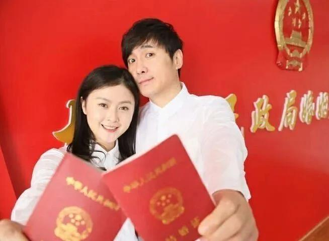 沈腾小时候最新视频,沈腾小时候照片