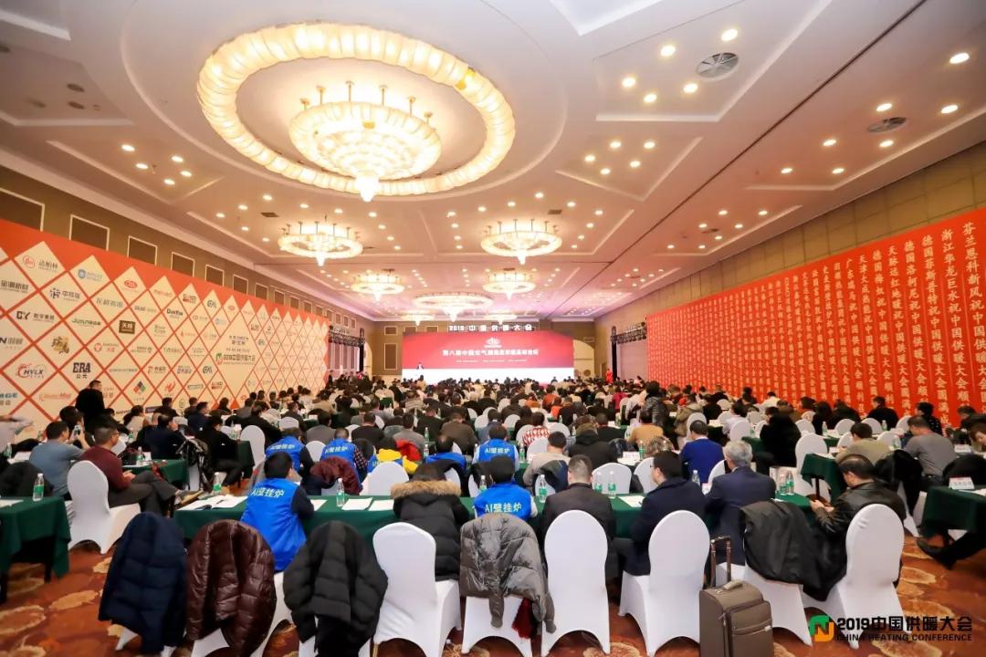 壁挂炉供暖ao史密斯,ao史密斯零冷水采暖炉