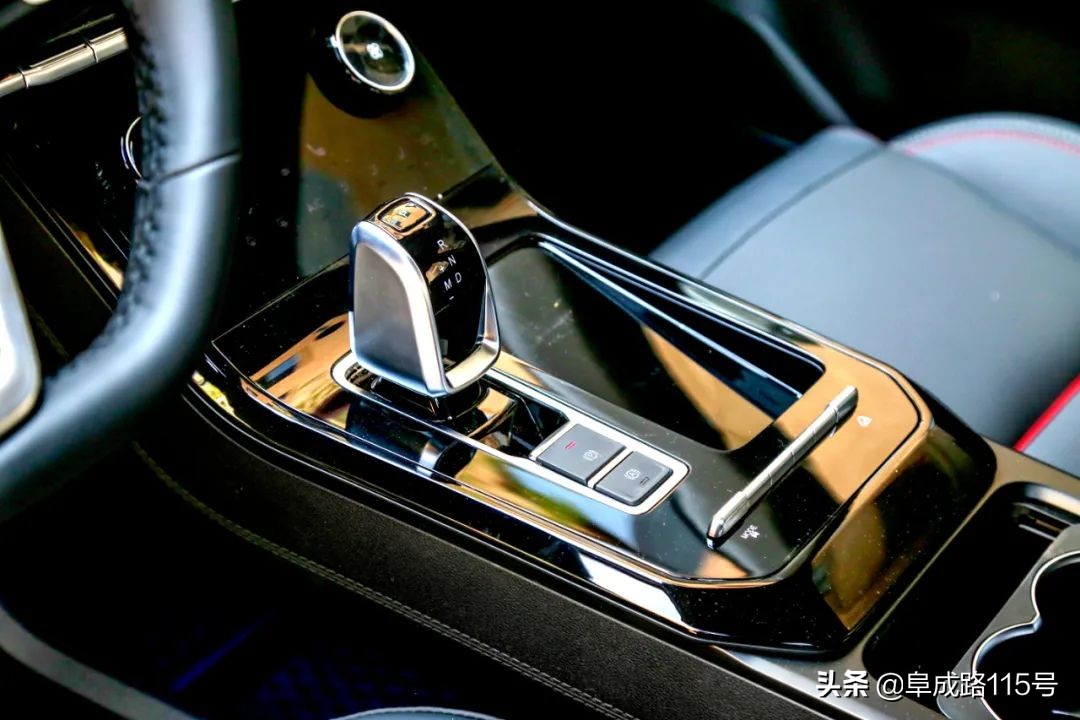 都说奇瑞长进很大,体验瑞虎7后有很多感触,不过还是有话要说