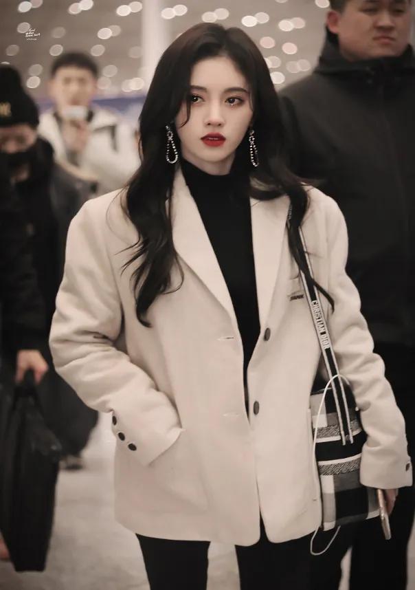 鞠婧祎穿中筒袜,鞠婧祎穿各种长筒袜