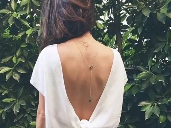 背上全是肉怎么减肥,瘦背部拜拜肉变薄的最好方法