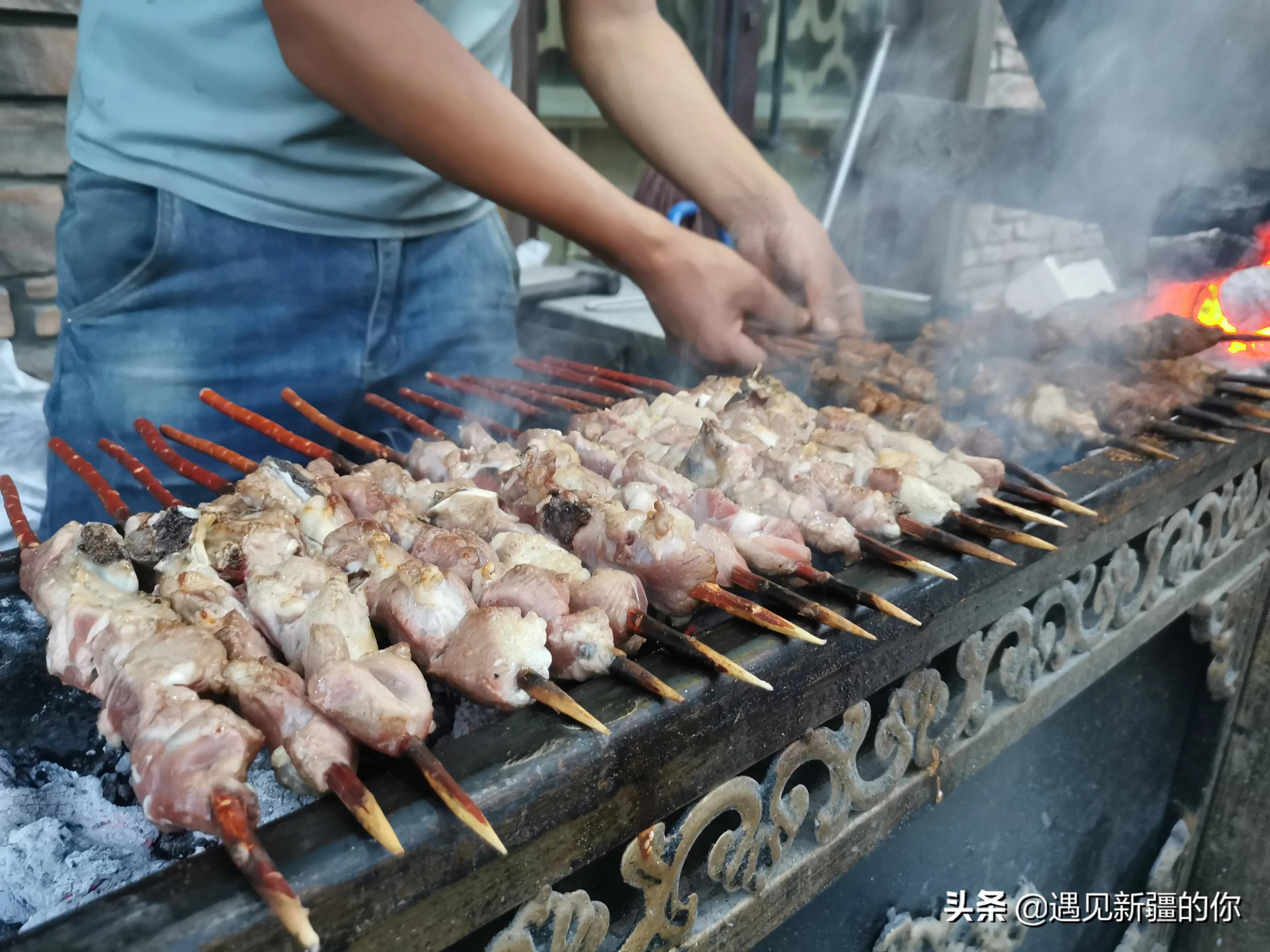 在阿克苏3千块钱能干什么创业,开一家新疆特色餐饮店需要多少钱