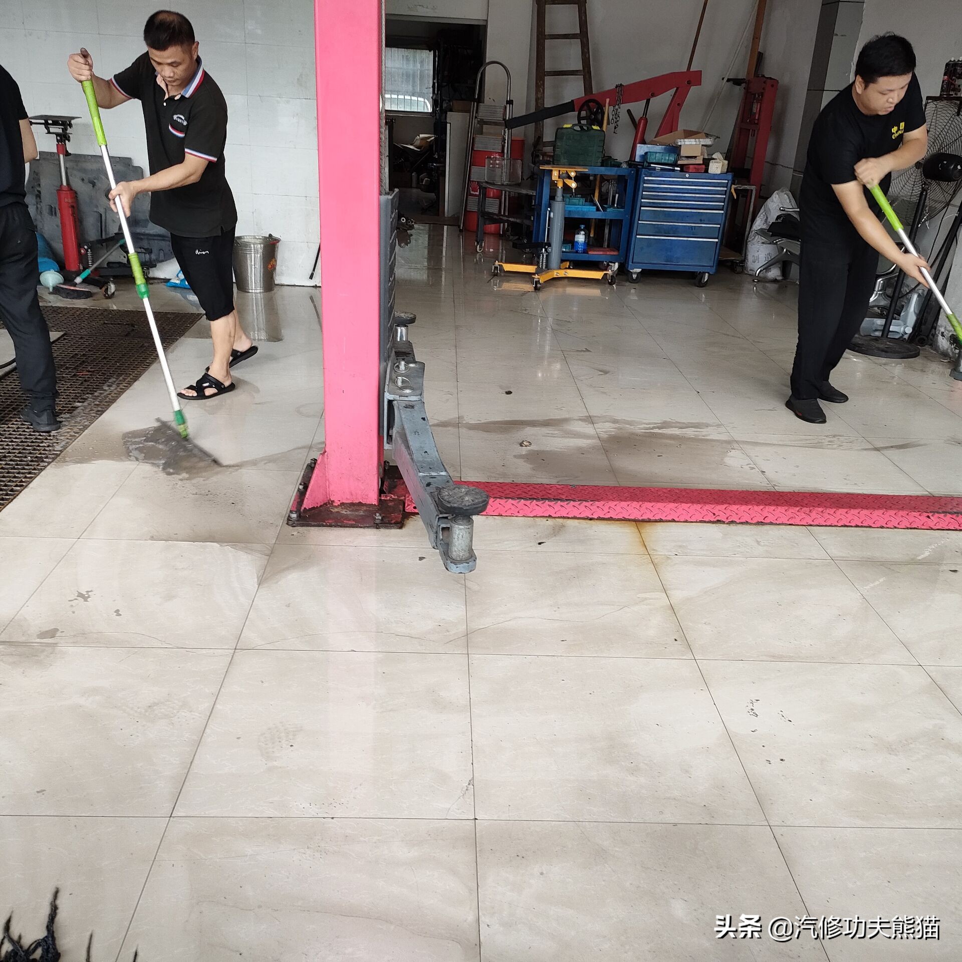 奥迪q5烧机油值不值得买,2015款奥迪q5舒适型烧机油