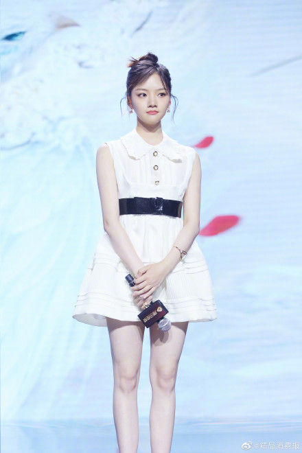 热巴杨幂刘亦菲同台,杨幂热巴刘亦菲高圆圆