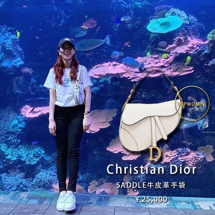 blackpink19年收藏盒团照,blackpink联名款包