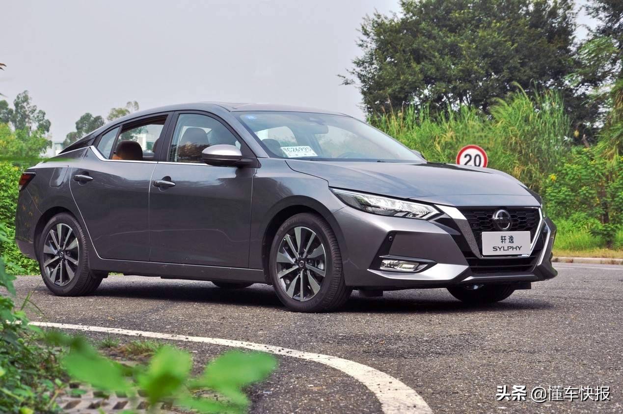 第十四代轩逸介绍,轩逸各代空间对比