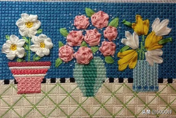 十字绣绣好要怎么弄,十字绣正确绣法为什么要留一格呢