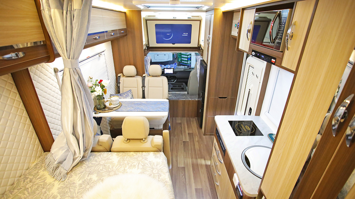 法美瑞海角七号轻卡房车尊尚版,2024款海角七号房车评测