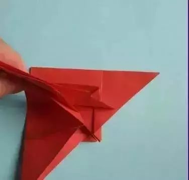 银杏叶手工花贴画幼儿园简单,彩色皱纹纸怎么做手工花幼儿园