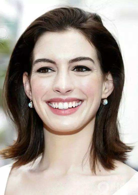 网红美白牙齿真的有效吗,网红明星都在使用的美白神器