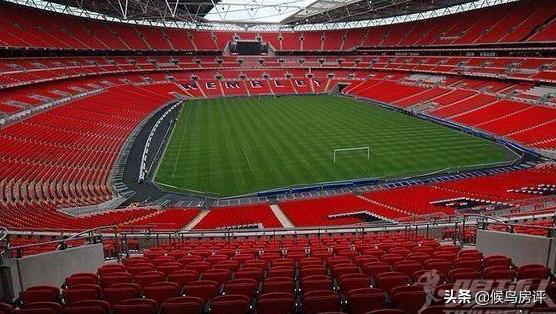 上海八万人足球场,成都八万人专业足球场