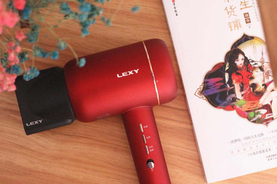 399元电吹风,几百块的电吹风有什么不一样